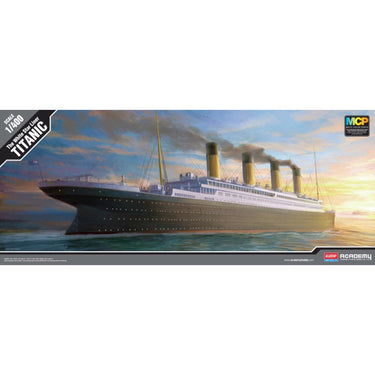 Academy 14215 1/400 RMS Titanic White Star Line